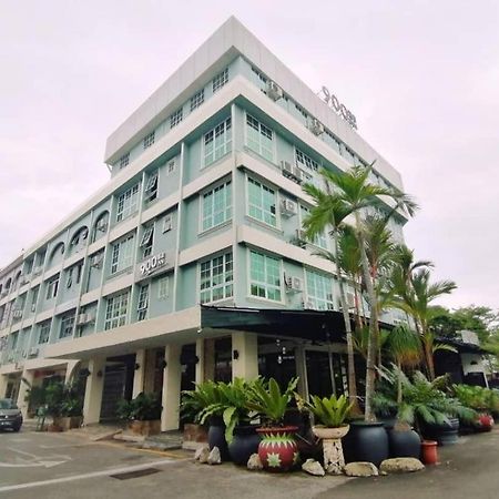 900 Inn Bintulu Exterior foto