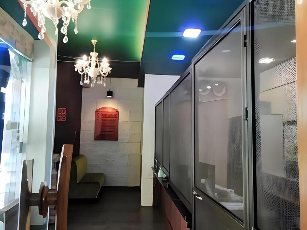 900 Inn Bintulu Exterior foto
